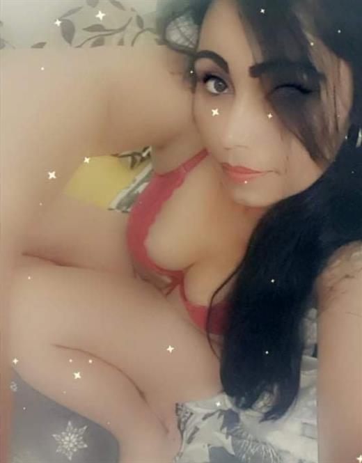 Mükemmel yetişkin escort Döşemealtı Lesby açık fikirli Ennazih ile