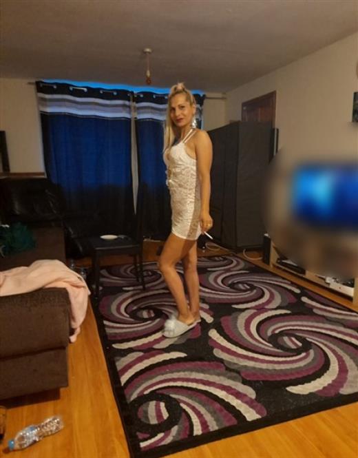 Samimi escort Mollis